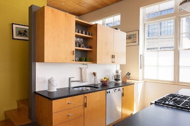 139-155 Brookline St unit 12, Cambridge, MA 02139 - photo 7