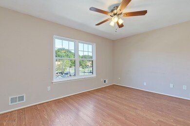 813 Wellington Place, Matawan, NJ 07747 - photo 6