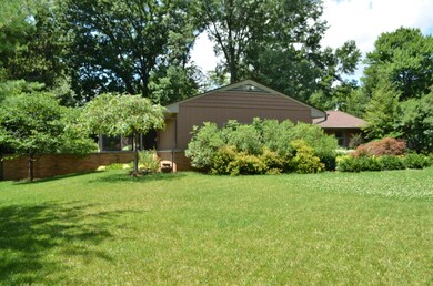 415 N Drexel Ave, Columbus, OH 43209 - photo 3