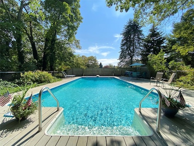 1420 Laurelwood Dr, Laurel, NY 11948 - photo 7