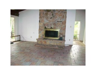 205 Pocahontus Ct, Pineville, LA 71360 - photo 2