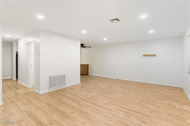 3078 S Pecos Rd, Las Vegas, NV 89121 - photo 3