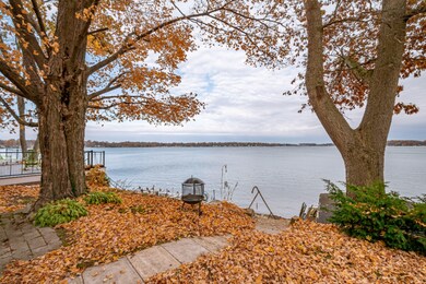22052 Lake St-9