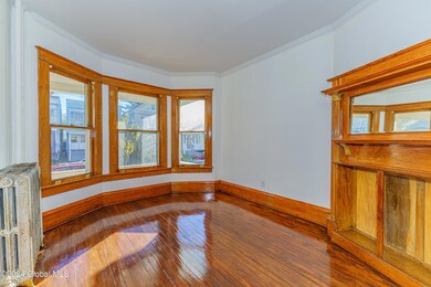 8 Stanwix St, Albany, NY 12209 - photo 6