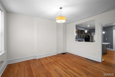 4250 Connecticut St, Saint Louis, MO 63116 - photo 6