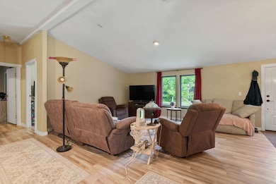 38109 N Old Pine Ln, Elk, WA 99009 - photo 6