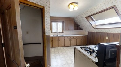 8 Bradford St unit 3, Taunton, MA 02780 - photo 5