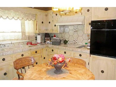 145 Saint Agnes Ave, Woonsocket, RI 02895 - photo 5