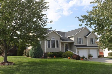 724 Brookwood St, Lansing, KS 66043 - photo 2