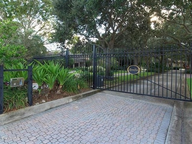 002_011_Gated Entrance