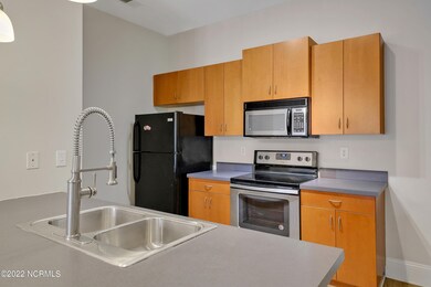 709North4thStreetSte304-05