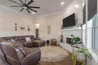 219 N Katy Ranch Ct, Weatherford, TX 76085 - photo 4