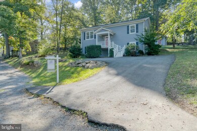 35759 Hayman Ln, Round Hill, VA 20141 - photo 2