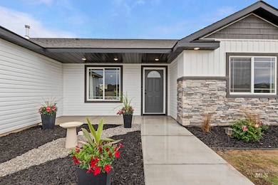 995 Birchton Loop, Twin Falls, ID 83301 - photo 3