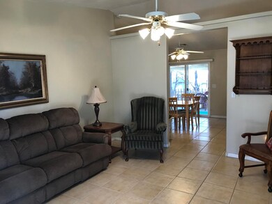 02a Living Room & Dining