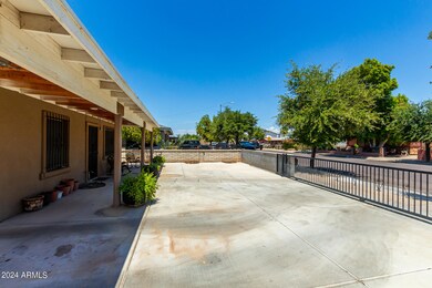 6706 N 54th Ave, Glendale, AZ 85301 - photo 5