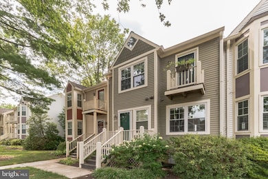 304B Locust St SE unit 13, Vienna, VA 22180 - photo 2