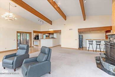 07-Living Room_ELI06000