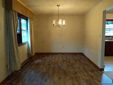 1 Kaatskill Way, Ballston Spa, NY 12020 - photo 4