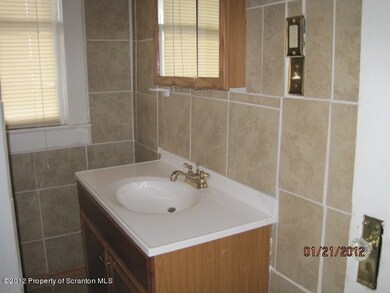 45 Church St, Kingston, PA 18704 - photo 6