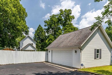 2 Car Garage