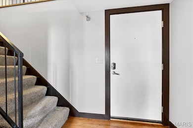 4242 Laclede Ave unit 203, Saint Louis, MO 63108 - photo 7