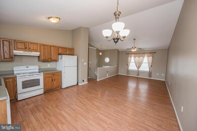 73 Mercedes Dr, Martinsburg, WV 25404 - photo 7