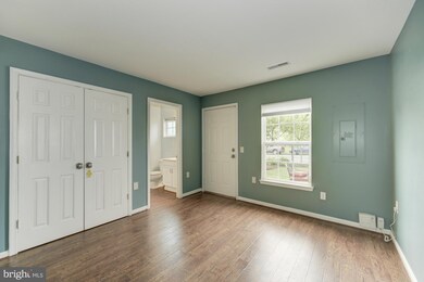 22974 Fontwell Square, Sterling, VA 20166 - photo 5