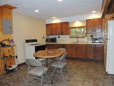 Kitchen-Dining Area