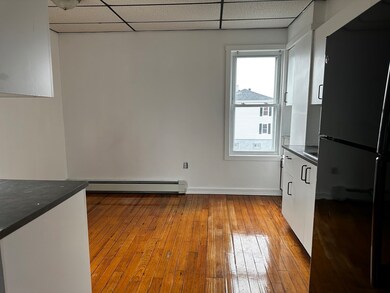 189 5th St unit 2, Fall River, MA 02721 - photo 4