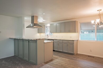 7 Kitchen
