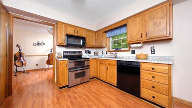 6319 Holloway Dr, Liberty Township, OH 45044 - photo 3