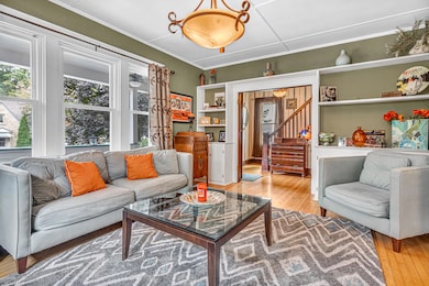 121 East St Elkhart Lake 33