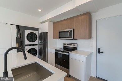 5900 Germantown Ave unit 6, Philadelphia, PA 19144 - photo 7