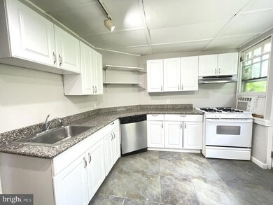 4467 Silverwood St, Philadelphia, PA 19127 - photo 7