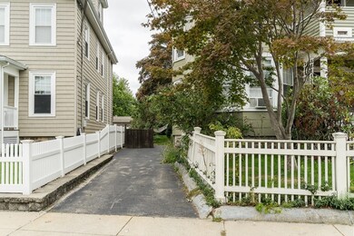29 Bayard St unit 2, Allston, MA 02134 - photo 4