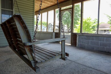 223 E 1st St, Warren, IN 46792 - photo 6