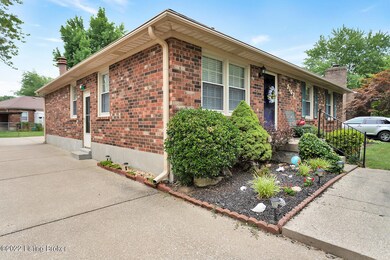 9107 Danby Ct, Louisville, KY 40291 - photo 4