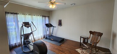 Front facing family room