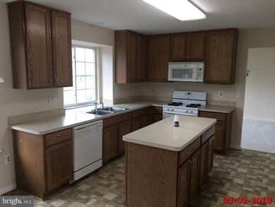 22651 Kinnegad Dr, Great Mills, MD 20634 - photo 2