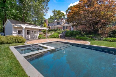 2 Lakewood Cir S, Greenwich, CT 06830 - photo 2