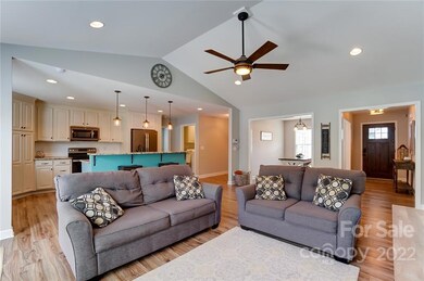 132 Loneheart Ln, Statesville, NC 28625 - photo 7