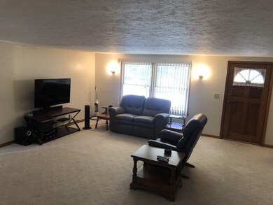 635 Mires Ln, Sidney, OH 45365 - photo 4