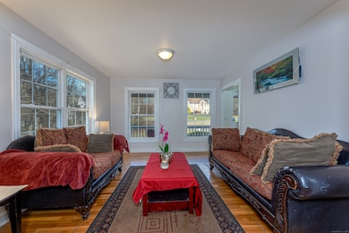 16 Founders Way, Orange, CT 06477 - photo 7