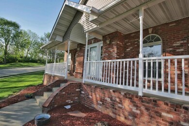 100 Kingsbrooke Blvd, Glen Carbon, IL 62034 - photo 6