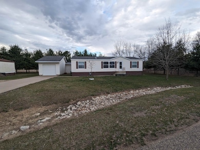 N15454 County Road K unit B22, Galesville, WI 54630 - photo 6