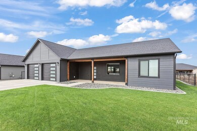 2243 Powers Dr, Lewiston, ID 83501 - photo 3