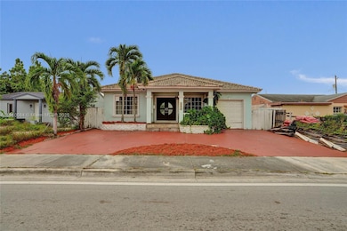 652 SE 8th St, Hialeah, FL 33010 - photo 2