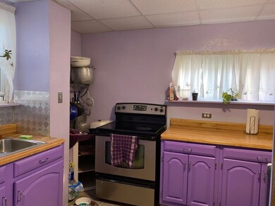 15 Burt St, Fall River, MA 02720 - photo 7