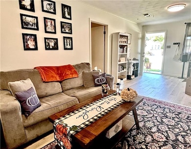 945 Brockenbraugh Ct, Metairie, LA 70005 - photo 5